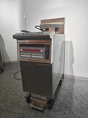 1ポット 2バスケット 26L 14KW 380V 油濾過式 電気オープン ディープフライヤー