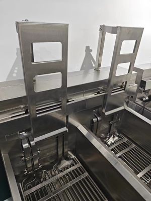 オートリフト 電動 ダブルポット 28KW チップス オイルフィルターシステム付き フライヤー