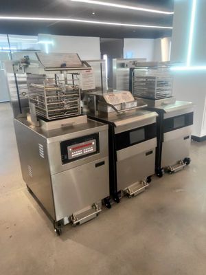 高生産性 スマートタッチパネル PFE-2000 55L 容量と 17KW 電力 電気圧力フライヤー