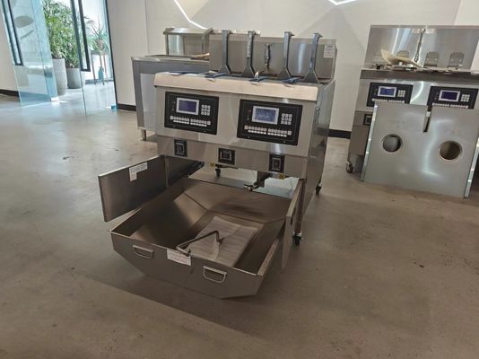 2つのポット 4つのバスケット 304SUS ガスのチップ 商用オープン 深層液晶パネル オイルフライヤー