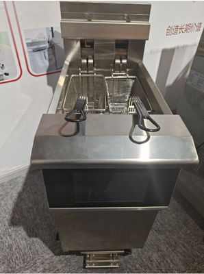 1ポット 2バスケット スマートタッチスクリーン パネル 14KW 380V 電動オープンディープフライヤー