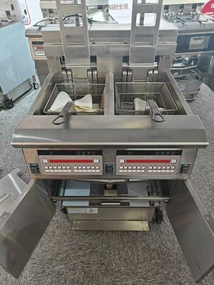 デジタルコンピュータ パネル オートリフト 2鍋 4バスケット 電動 オープン チップ フライヤー