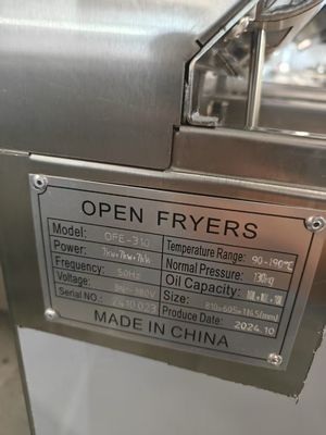 デジタルコンピュータ パネル 3 ポット 3 バスケ 21KW 電動 オープン チップ フライヤー
