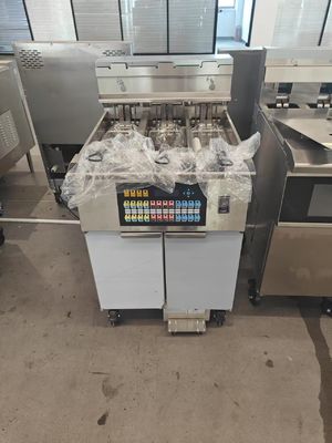デジタルコンピュータ パネル 3 ポット 3 バスケ 21KW 電動 オープン チップ フライヤー